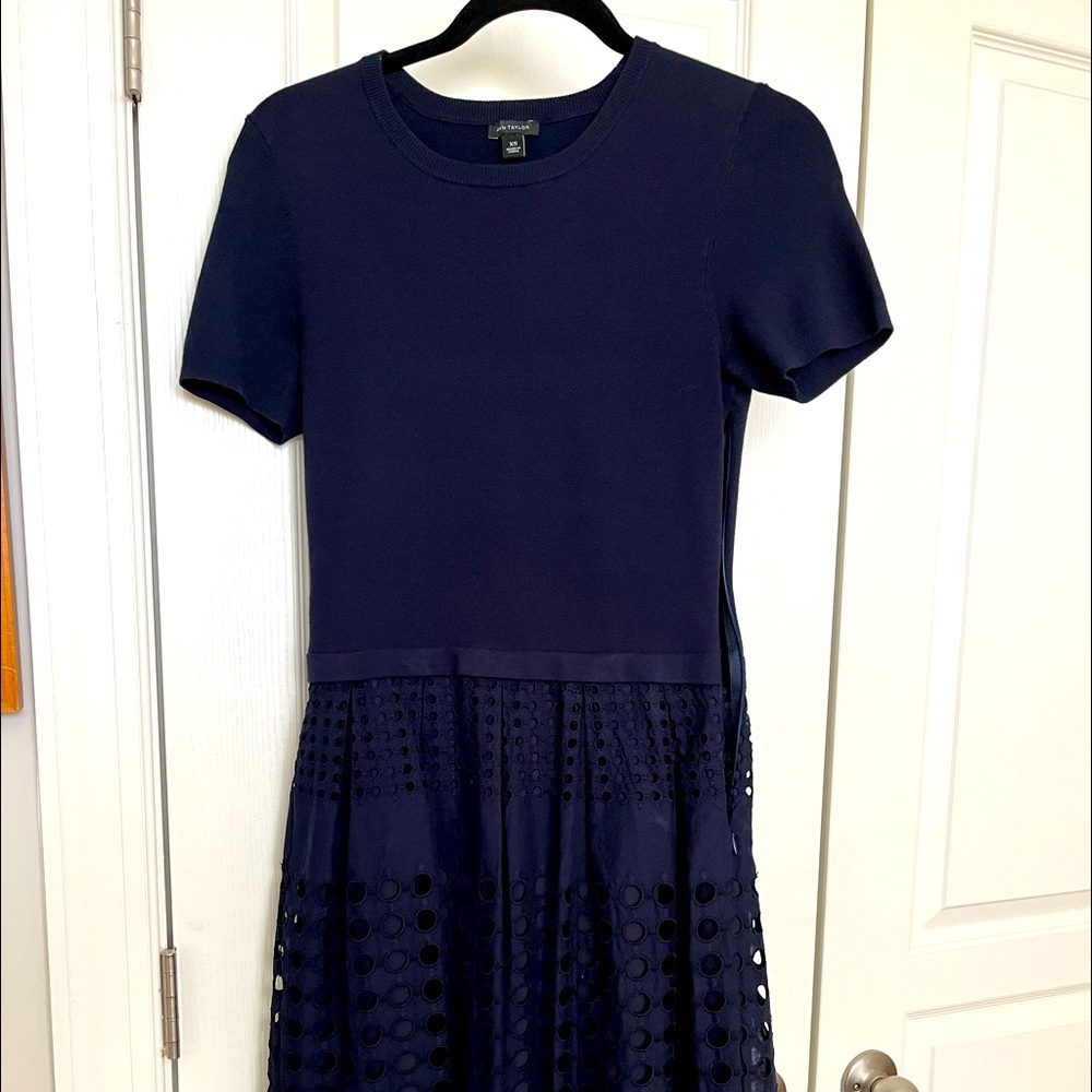 Ann Taylor xs cotton linen dress. Top is slim fitting like a cotton sweater.